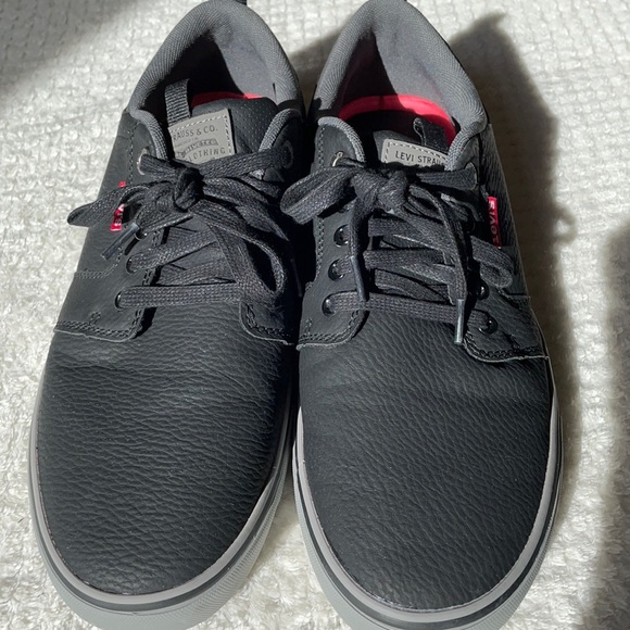 Levi’s Lace-Up, Black Shoes, Worn Once, Levi’s Comfort Line, Size 9.5 - Picture 2 of 10